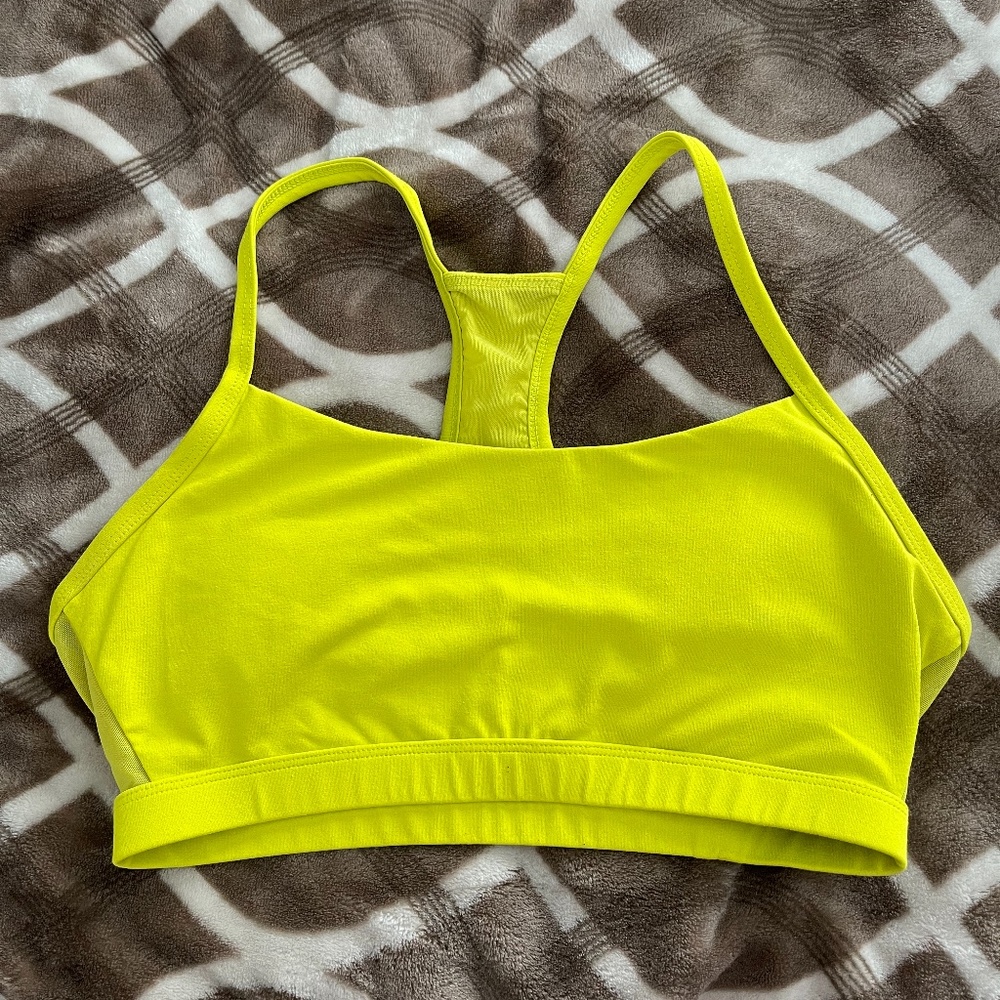 Sports bra